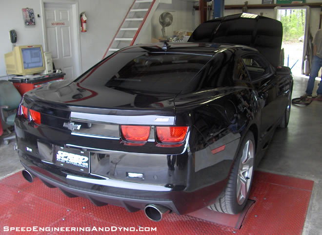 Black 2010 SS on the Dyno